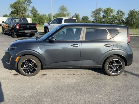 Used 2024 Kia Soul EX FWD image 8
