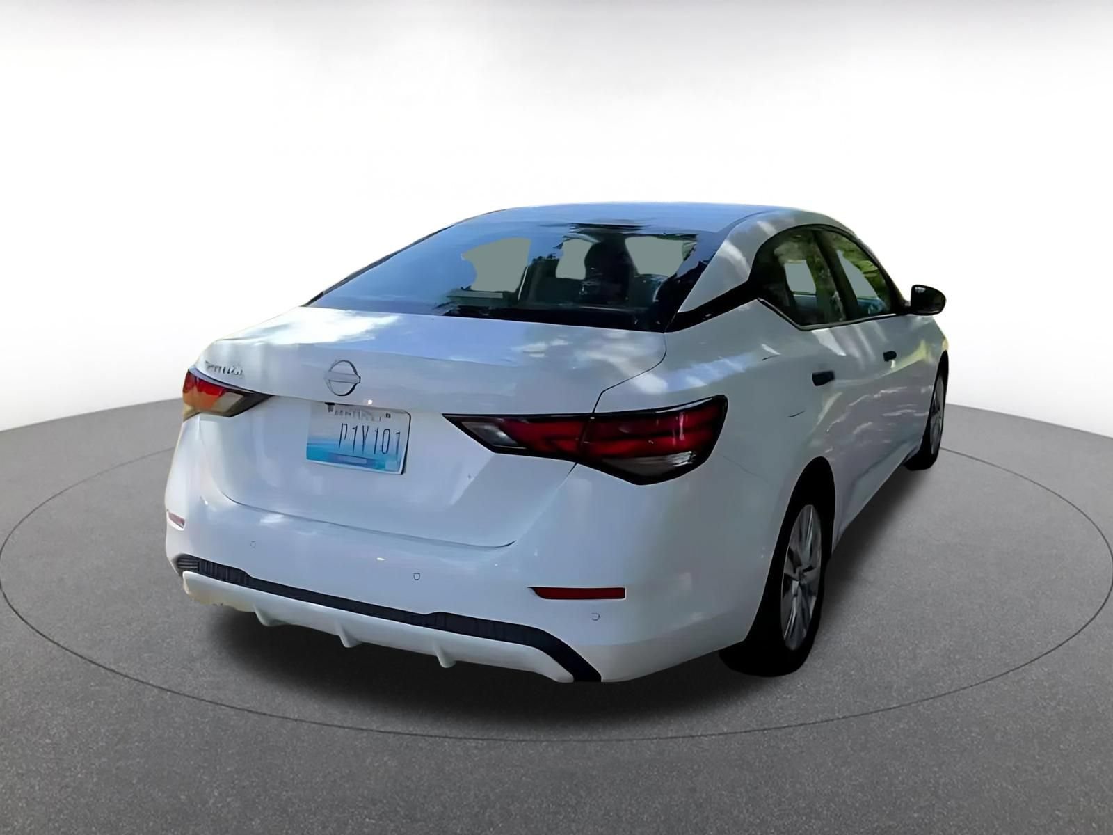 Used 2025 Nissan Sentra S FWD image 14