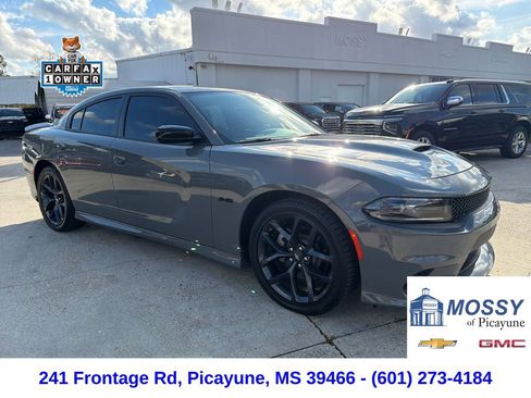 Used 2023 Dodge Charger R/T w/ Blacktop Package image 8