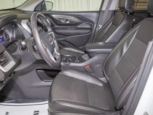 Used 2022 GMC Terrain SLT w/ Tech Package AWD/4WD image 11