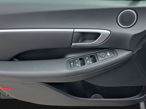 Certified 2024 Hyundai Sonata SEL FWD image 17