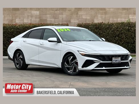 Used 2024 Hyundai Elantra SEL w/ Convenience Package FWD image 1