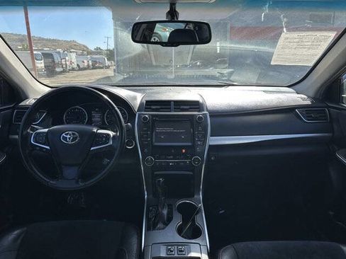 Used 2015 Toyota Camry XSE FWD image 18