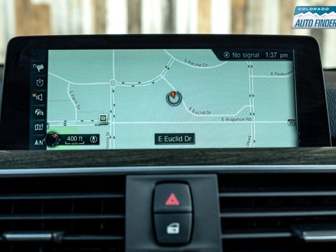 Used 2017 BMW 330i xDrive Wagon image 17