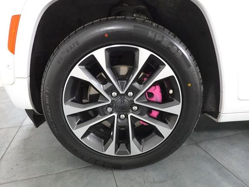 Used 2022 Jeep Grand Cherokee L Overland AWD/4WD image 36