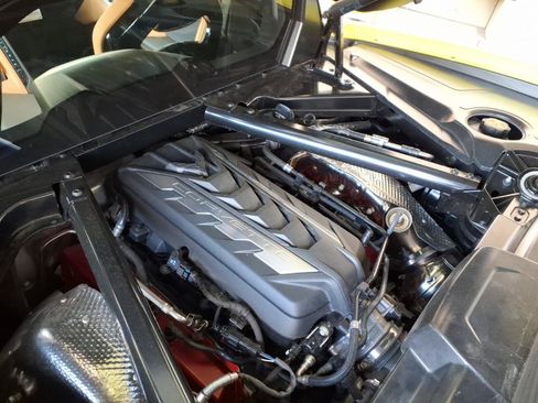 Used 2023 Chevrolet Corvette Stingray Preferred Cpe w/ 2LT RWD image 9