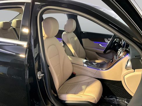 Used 2021 Mercedes-Benz C 300 4MATIC Sedan image 8