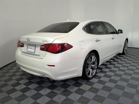 Used 2019 INFINITI Q70 L 3.7 image 5