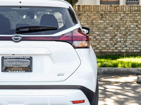 Used 2024 Nissan Kicks SV image 56