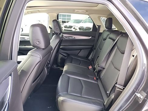 Used 2019 Cadillac XT5 Luxury image 42