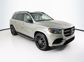 Used 2022 Mercedes-Benz GLS 450 4MATIC video 1