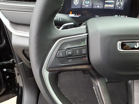 New 2025 Jeep Grand Cherokee Limited image 21