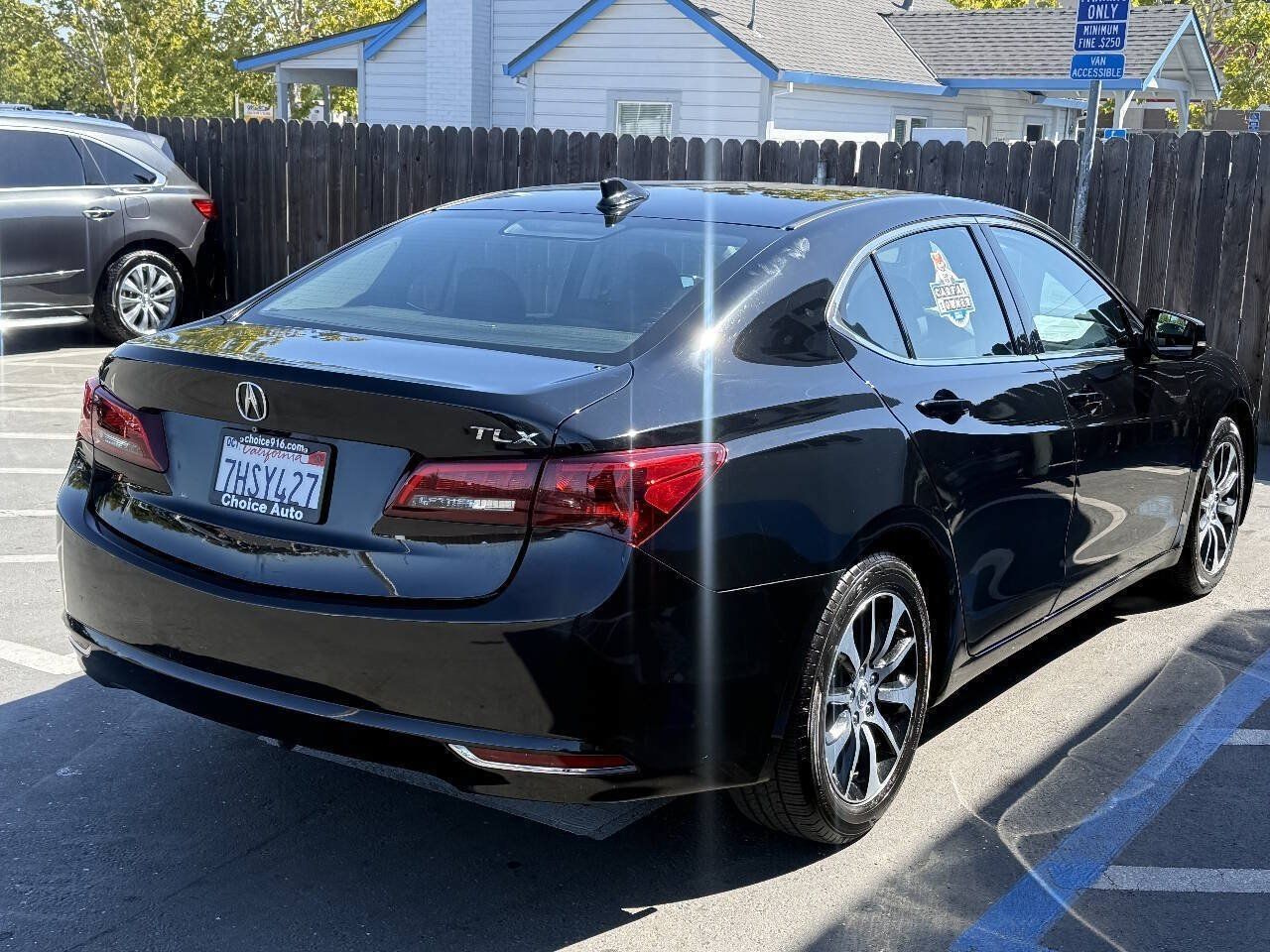 Used 2015 Acura TLX w/ Technology Package FWD image 6