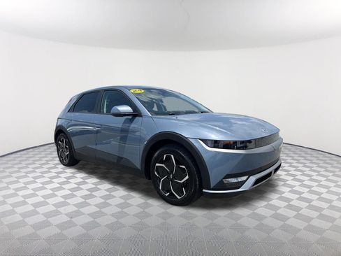 Used 2024 Hyundai Ioniq 5 SEL RWD image 3