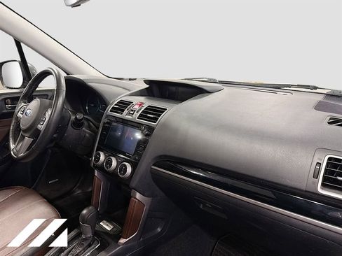 Used 2018 Subaru Forester 2.5i Touring w/ Popular Package #2 AWD/4WD image 33