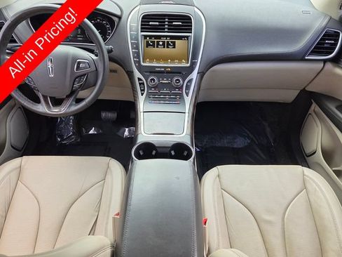 Used 2018 Lincoln MKX Reserve FWD image 9