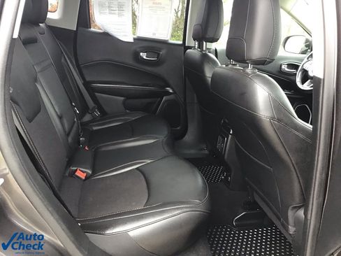 Used 2020 Jeep Compass Latitude w/ Popular Equipment Group image 15