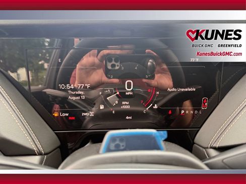 New 2026 GMC Yukon XL Elevation w/ Elevation Premium Package AWD/4WD image 12