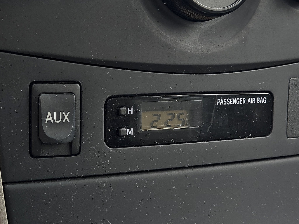 Used 2010 Toyota Corolla LE w/ All Weather Guard Pkg FWD image 13
