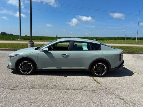 Used 2025 Kia K4 EX FWD image 9