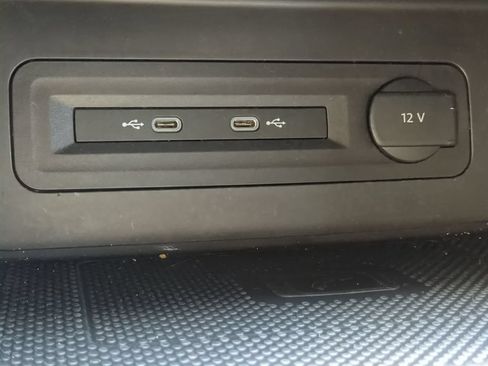 Certified 2023 Volkswagen Atlas SE FWD image 25