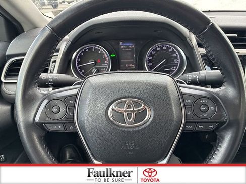 Used 2020 Toyota Camry SE w/ Convenience Package image 26