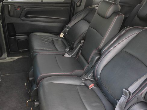 Used 2023 Honda Odyssey Sport image 19