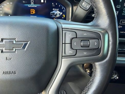 Used 2022 Chevrolet Silverado 1500 LT Trail Boss AWD/4WD image 33