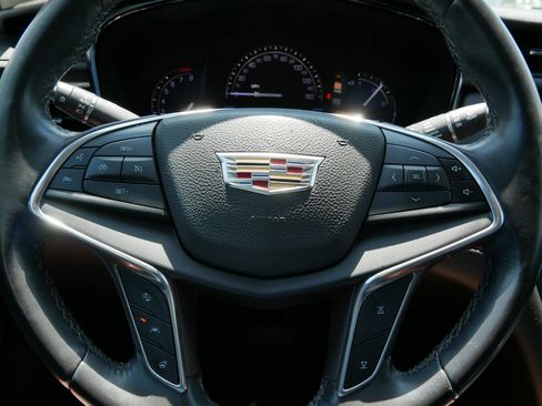 Used 2017 Cadillac XT5 Premium Luxury w/ Driver Assist Package AWD/4WD image 23
