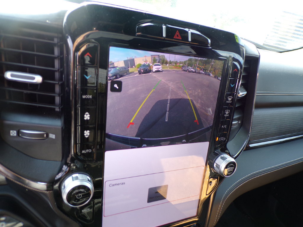 Used 2023 RAM 1500 Limited AWD/4WD image 23