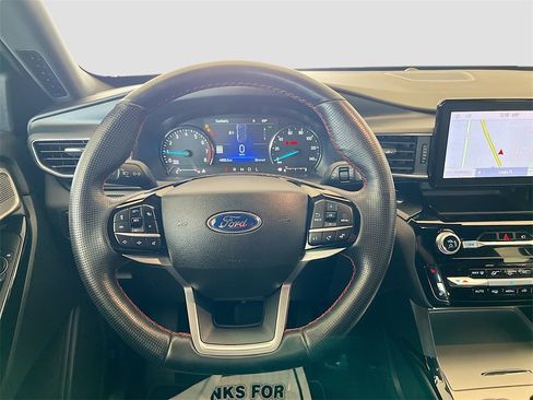 Used 2022 Ford Explorer ST-Line image 11