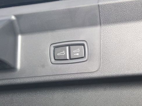 New 2025 Porsche Panamera 4 image 13