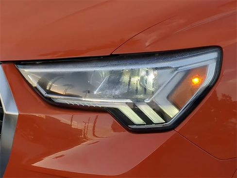 Used 2022 Audi Q3 2.0T Premium Plus image 7