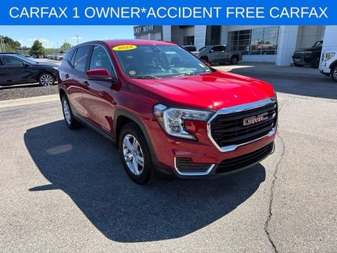 Used 2024 GMC Terrain SLE FWD image 13