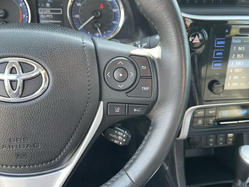 Used 2017 Toyota Corolla XSE w/ Carpet Mat Package (TMS) FWD image 25