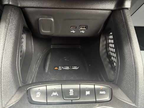 Used 2024 Chevrolet TrailBlazer RS w/ Convenience Package AWD/4WD image 41