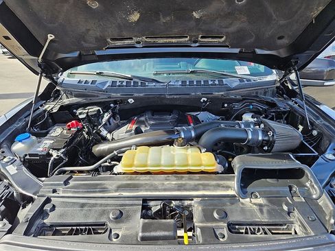 Used 2019 Ford F150 Raptor w/ Equipment Group 802A Luxury image 19