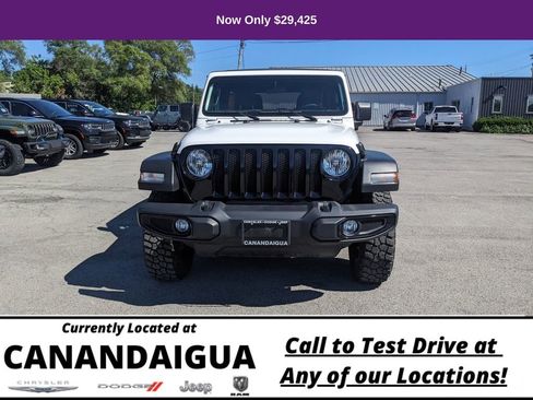 Used 2022 Jeep Wrangler Unlimited Sport image 7