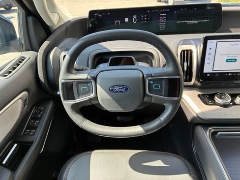 Certified 2025 Ford Expedition Max Active AWD/4WD image 22