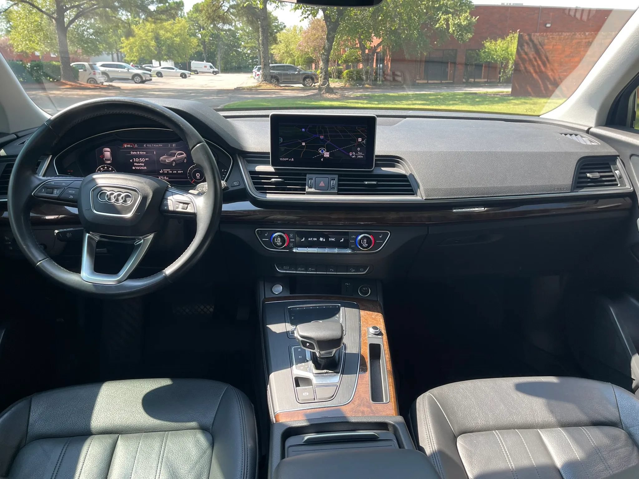 Used 2020 Audi Q5 2.0T Premium Plus w/ Premium Plus Package AWD/4WD image 16