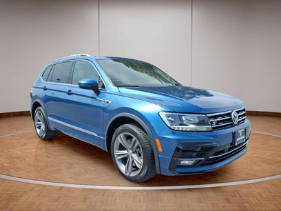 Used 2019 Volkswagen Tiguan SEL R-Line