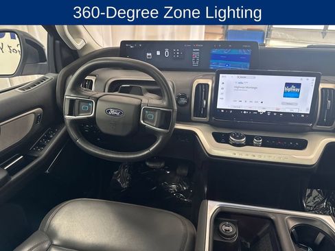 Used 2025 Ford Expedition Active AWD/4WD image 15