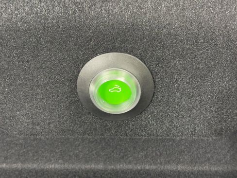 Certified 2022 Mercedes-Benz SL 63 AMG 4MATIC image 34