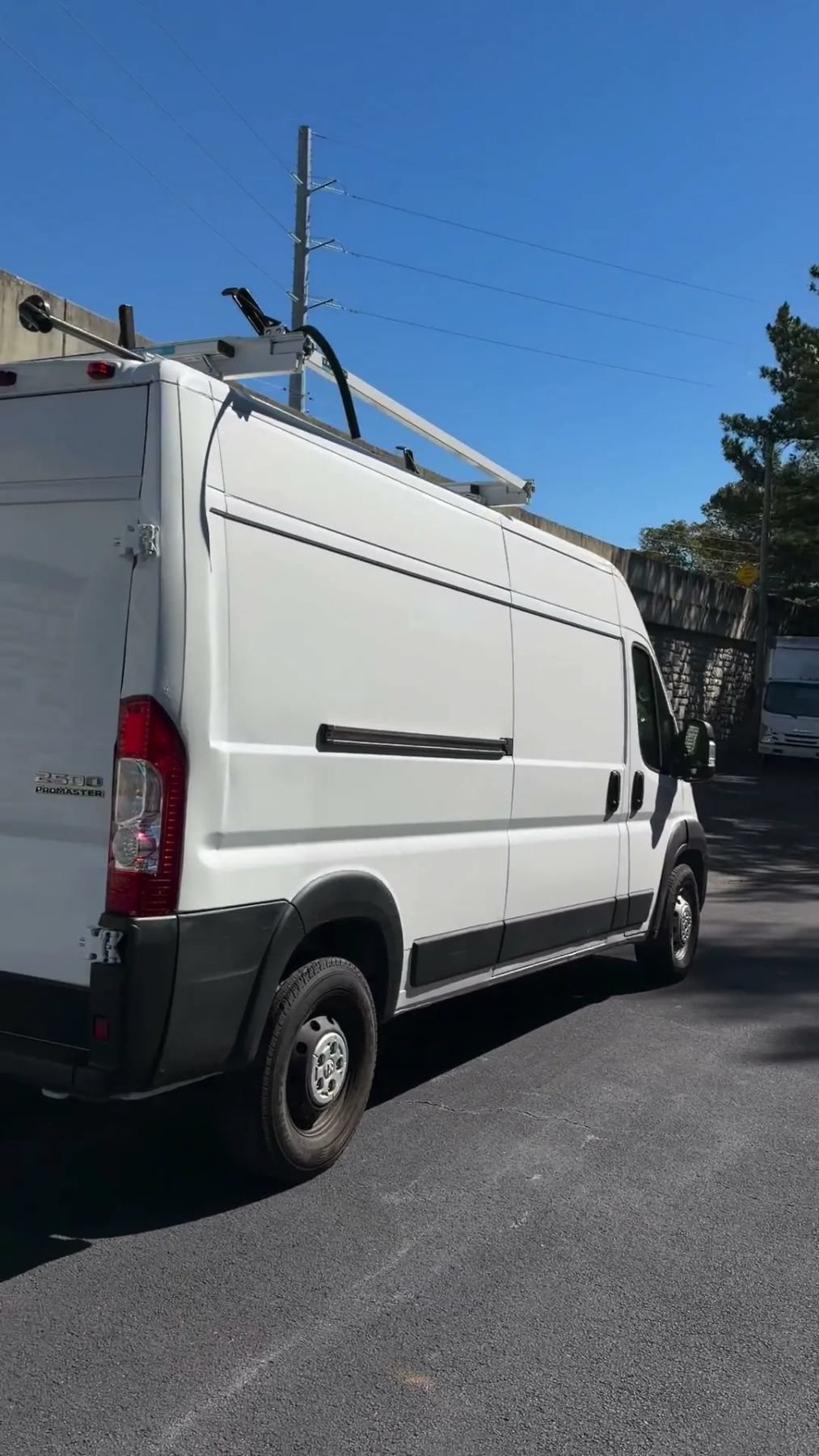 Used 2023 RAM ProMaster 2500 FWD image 45