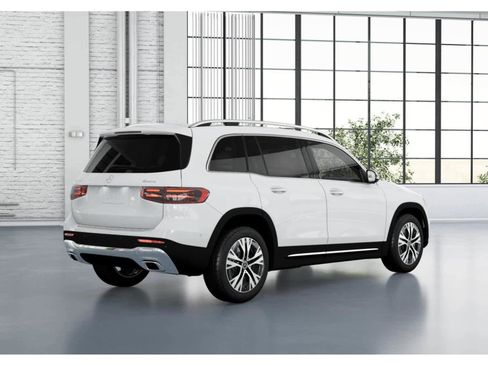 Used 2025 Mercedes-Benz GLB 250 4MATIC image 20