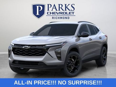 New 2026 Chevrolet Trax LT w/ Driver Confidence Package FWD image 4