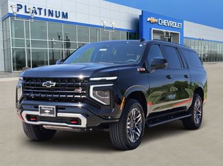 New 2026 Chevrolet Suburban Z71 w/ Comfort Package AWD/4WD video 2