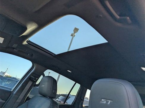 New 2026 Buick Enclave Sport Touring w/ Power Package image 19