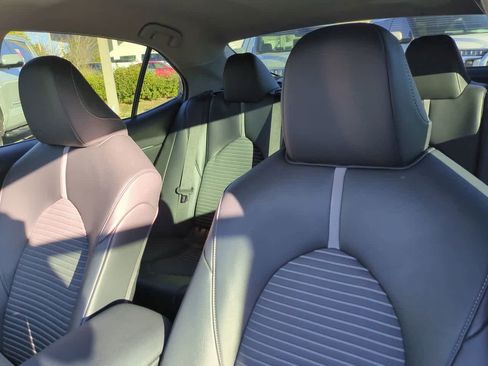 Certified 2023 Toyota Camry SE image 8