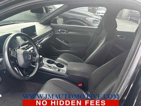 Used 2024 Honda Civic Sport image 2